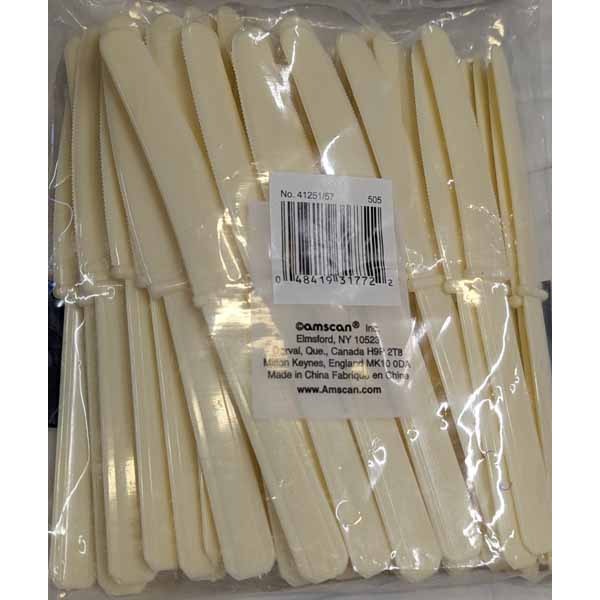 Vanilla Creme Plastic Knives, 50 Pack
