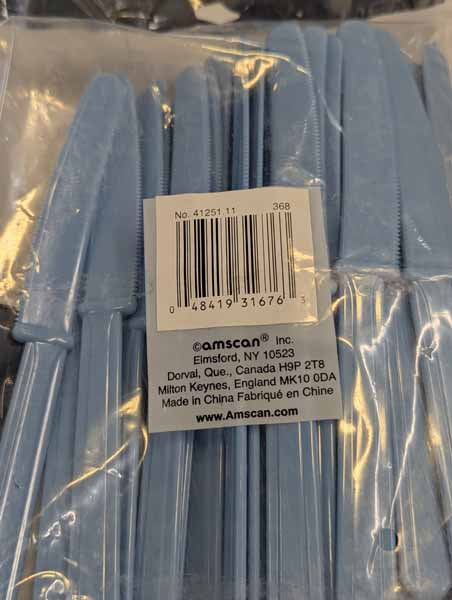 Powder Blue Plastic Knives, 50 Pack