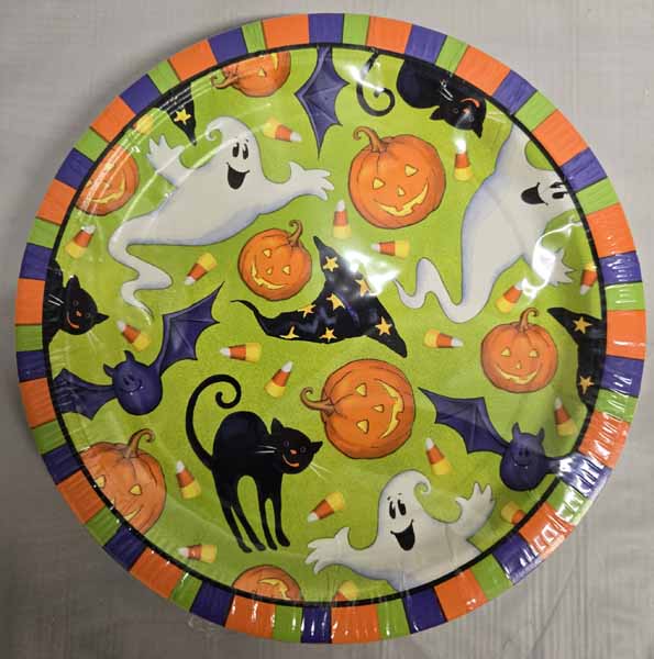 Scary Fun 7-Inch Halloween Plates, 18 Count